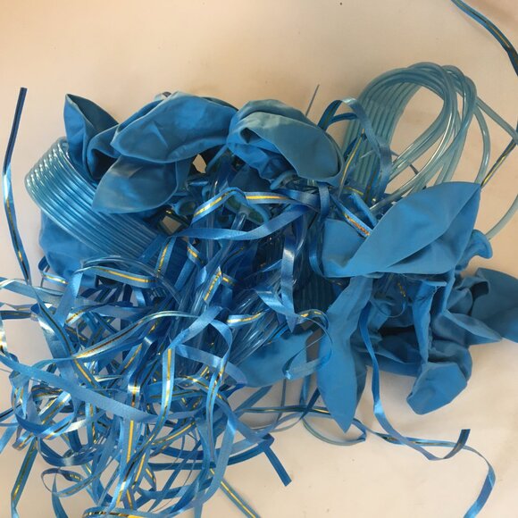 Zuru Bunch-O-Balloons Self-Sealing Party Balloons Pump - Picture 15 of 15